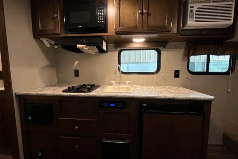 2018 Keystone RV Hideout Single Axle 185LHS