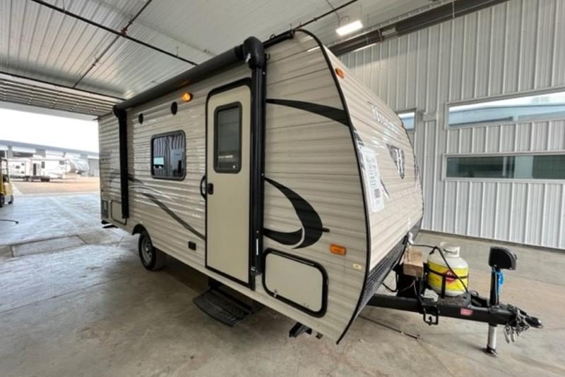 2018 Keystone RV Hideout Single Axle 185LHS